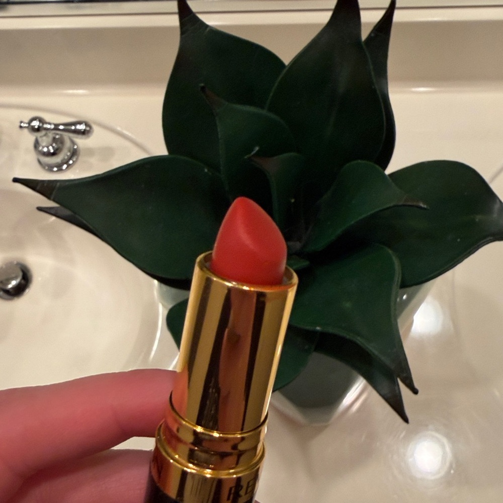 NWT Revlon Classic Red Lipstick with Gold Band